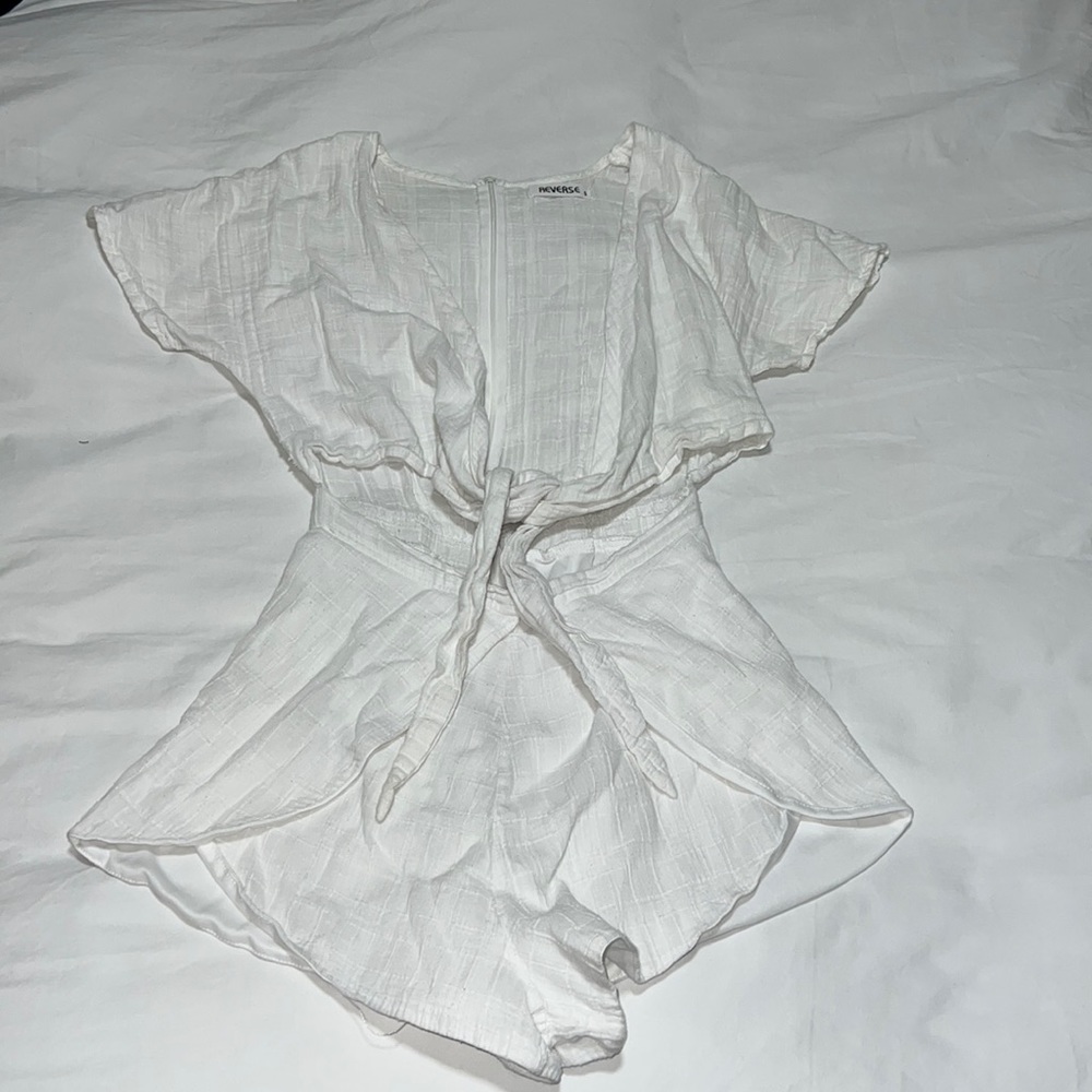 White tied romper